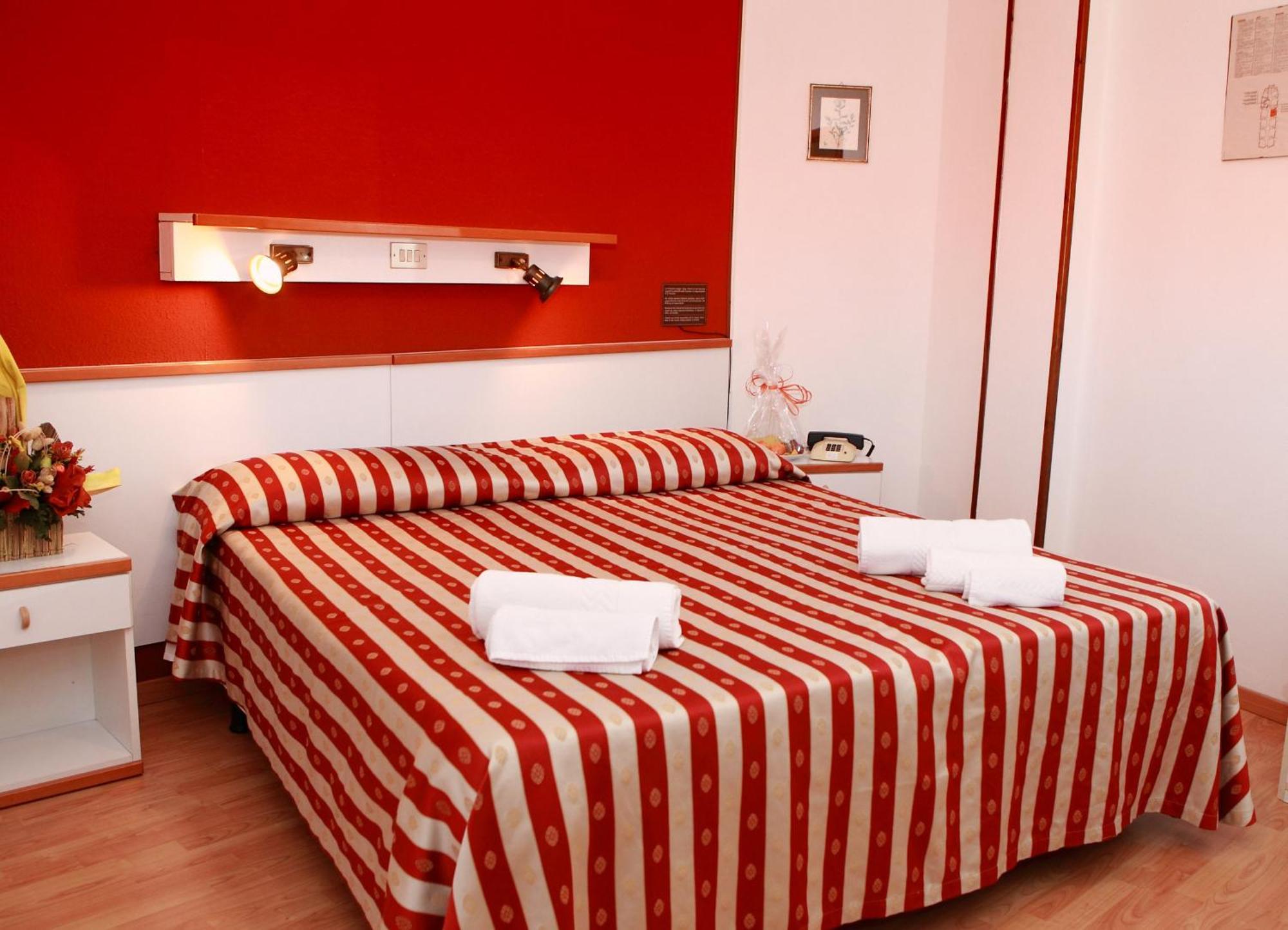 Hotel American Lido di Jesolo Bagian luar foto
