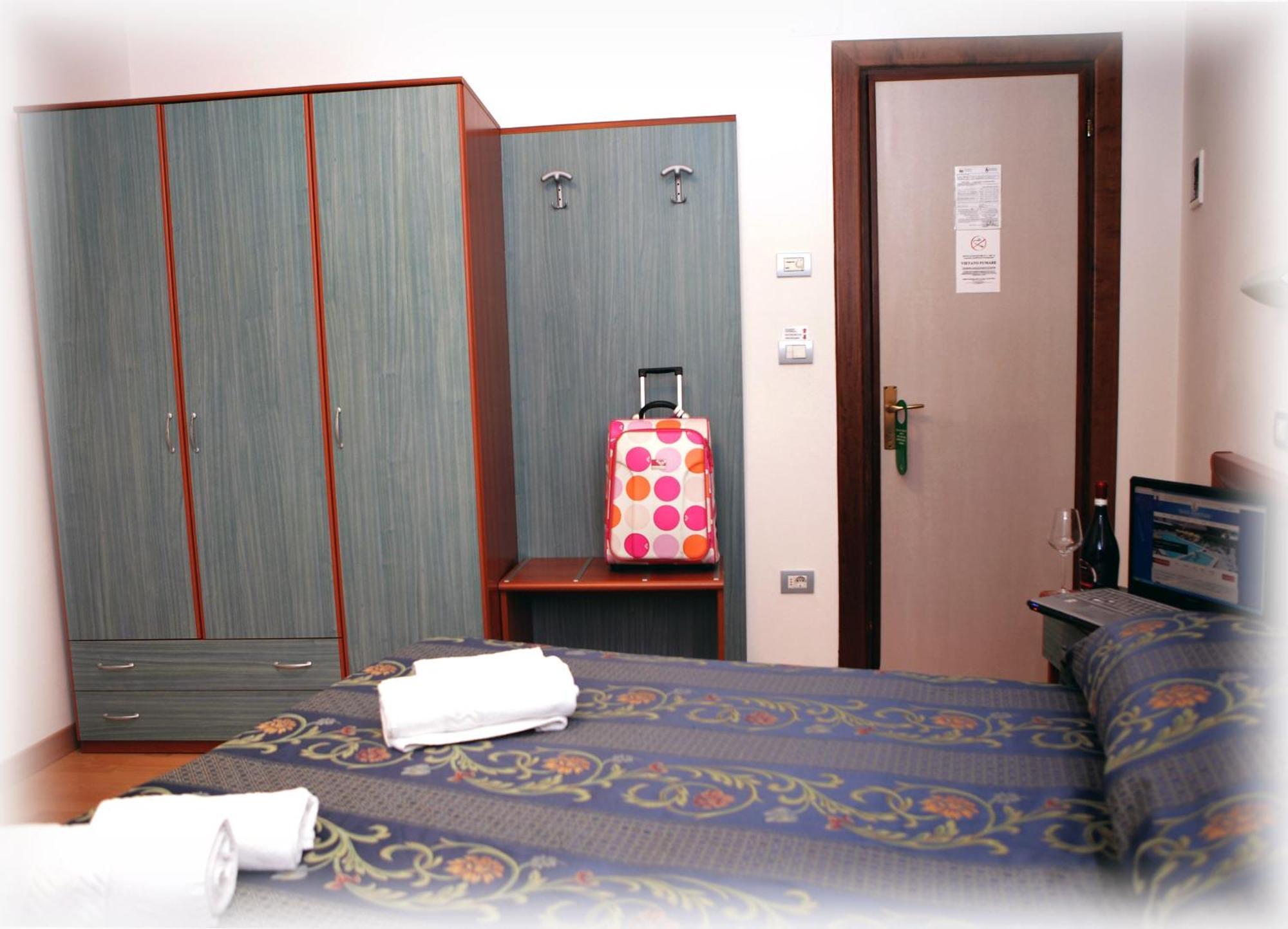 Hotel American Lido di Jesolo Bagian luar foto